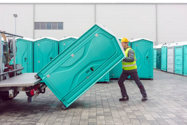 Best Portable bathroom rental  in Chambersburg, PA